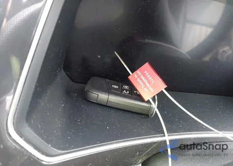 2024 Volkswagen Tiguan 2.0T Se R-Line Black z USA, uszkodzony, nr VIN 3VVCB7AX7RM229380